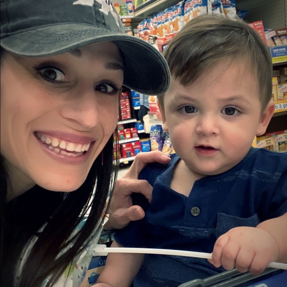 Meet your Posher, Ashley